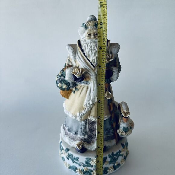 ABC Dist. Victorian Santa #16092 Christmas Swan Roses Music Box Figurine - Picture 12 of 12